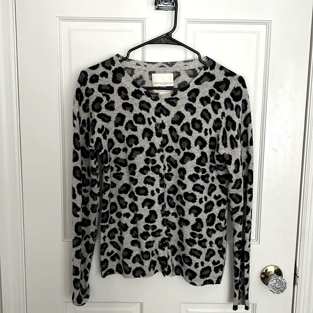 Cynthia Rowley cashmere snow leopard cardigan size S
